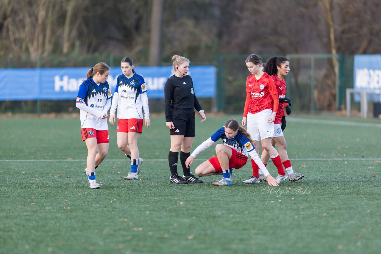 Bild 334 - wBJ Hamburger SV - Holstein Kiel : Ergebnis: 8:0